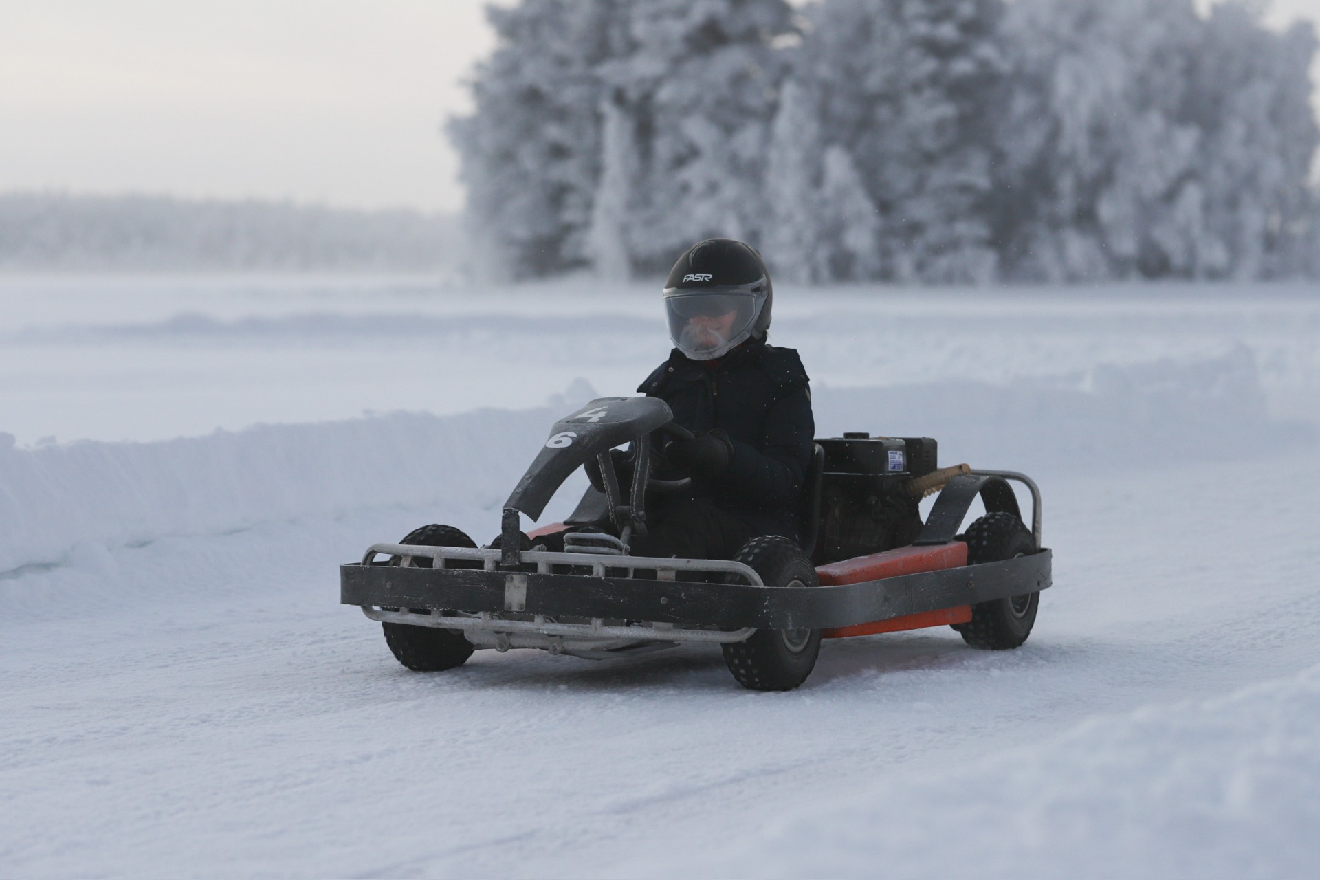 ICE KARTING